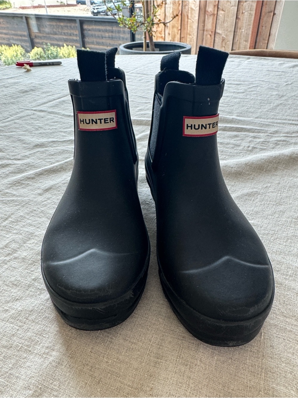 Hunter Black Chelsea Rain Boots. Girls size 1 or 32